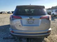 ✅ 2018 Toyota RAV4 LE • VIN: 2T3ZFREV9JW521780 • Лот: 91220165. Опубликован ранее на Copart с пробегом Не указан. Бесплатный доступ к архиву аукционных продаж из США и подробный отчёт об истории автомобиля на DreamBid. Изображение 6.