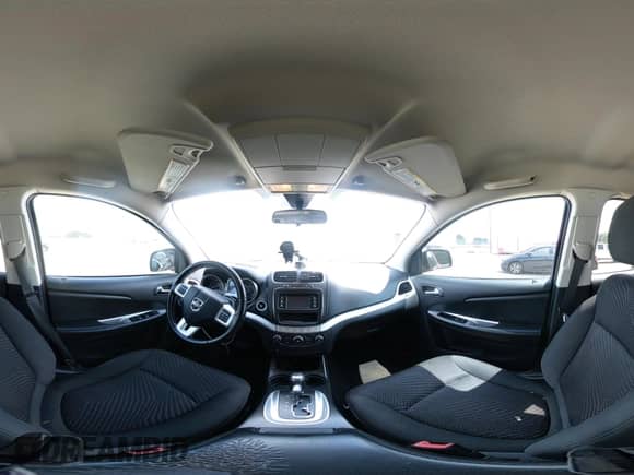 2017 Dodge Journey SE с VIN 3C4PDCAB7HT558902, выставлен на аукционе IAAI как лот 43153411 с пробегом 170 526 миль миль и . История ставок и продаж доступна на DreamBid. Изображение 19.