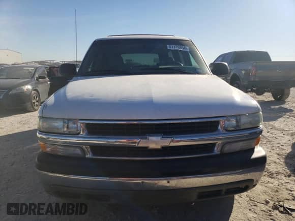 2004 Chevrolet Suburban LT с VIN 3GNEC16ZX4G208646, выставлен на аукционе Copart как лот 81129934 с пробегом 251 497 миль миль и Чистый • Clean title. История ставок и продаж доступна на DreamBid. Изображение 5.