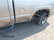 ✅ 2001 Chevrolet Silverado 2500HD LS • VIN: 1GCHC29141E210509 • Лот: 42960774. Опубликован ранее на IAAI с пробегом 186 506 миль. Бесплатный доступ к архиву аукционных продаж из США и подробный отчёт об истории автомобиля на DreamBid. Изображение 6.