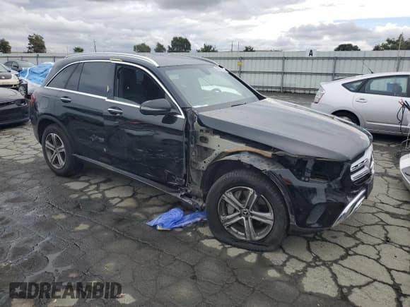 ✅ 2021 Mercedes-Benz GLC 300 • VIN: W1N0G8EB3MV324856 • Лот: 86662155. Опубликован ранее на Copart с пробегом 52 065 миль. Бесплатный доступ к архиву аукционных продаж из США и подробный отчёт об истории автомобиля на DreamBid. Изображение 4.