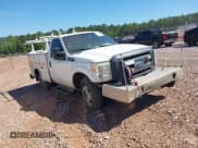 ✅ 2015 Ford F-350 XL • VIN: 1FDBF3A65FED31577 • Lot: 43070298. Listed on IAAI with 257,041 mi. Free auction sales archive from the USA and detailed vehicle history report at DreamBid. Image 1.