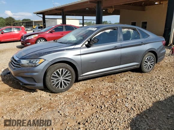 ✅ 2021 Volkswagen Jetta S • VIN: 3VWC57BU4MM103316 • Lot: 69745475. Listed on Copart with 87,335 mi. Free auction sales archive from the USA and detailed vehicle history report at DreamBid. Image 1.