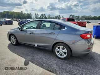 ✅ 2018 Chevrolet Cruze LT • VIN: 1G1BE5SM4J7222243 • Lot: 84226915. Listed on Copart with 67,567 mi. Free auction sales archive from the USA and detailed vehicle history report at DreamBid. Image 2.