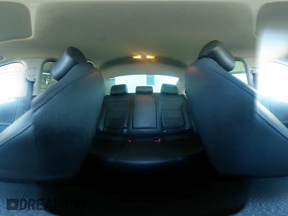 ✅ 2013 Volkswagen Jetta SE • VIN: 3VWBP7AJ2DM258024 • Лот: 42850479. Опубликован ранее на IAAI с пробегом 105 391 миль. Бесплатный доступ к архиву аукционных продаж из США и подробный отчёт об истории автомобиля на DreamBid. Изображение 18.