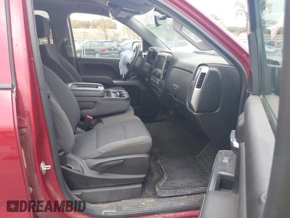 ✅ 2018 Chevrolet Silverado 1500 LT • VIN: 3GCUKREC9JG214758 • Лот: 43335122. Опубликован ранее на IAAI с пробегом 102 303 миль. Бесплатный доступ к архиву аукционных продаж из США и подробный отчёт об истории автомобиля на DreamBid. Изображение 5.