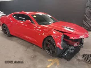 2018 Chevrolet Camaro 2SS z VIN 1G1FG1R71J0152004, wystawiony jako IAAI lot #42560458 z przebiegiem 27 201 mil mil oraz . Historia ofert i sprzedaży dostępna na DreamBid. Obrazek 1.