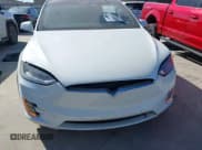 ✅ 2016 Tesla Model X 70D • VIN: 5YJXCAE21GF002129 • Лот: 43701563. Опубликован ранее на IAAI с пробегом 82 876 миль. Бесплатный доступ к архиву аукционных продаж из США и подробный отчёт об истории автомобиля на DreamBid. Изображение 13.