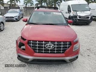✅ 2022 Hyundai Venue Limited • VIN: KMHRC8A32NU185220 • Lot: 88244625. Listed on Copart with 35,939 mi. Free auction sales archive from the USA and detailed vehicle history report at DreamBid. Image 5.