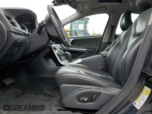 ✅ 2013 Volvo S60 T5 Premier • VIN: YV1612FS9D1211946 • Lot: 62089605. Listed on Copart with Not provided. Free auction sales archive from the USA and detailed vehicle history report at DreamBid. Image 7.