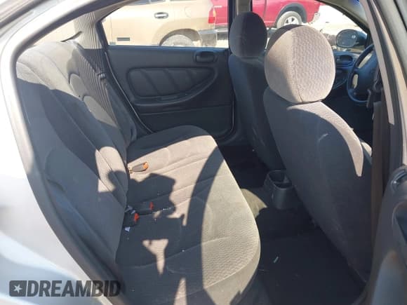 ✅ 2001 Dodge Stratus SE • VIN: 1B3EJ46U21N508528 • Lot: 42851096. Wystawiony na IAAI z przebiegiem 90 708 mil. Bezpłatny archiwum sprzedaży aukcyjnych z USA i szczegółowy raport historii pojazdu na DreamBid. Zdjęcie 8.