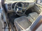 ✅ 2000 Chevrolet S-10 • VIN: 1GCCS14W1YK225426 • Лот: 91910725. Опубликован ранее на Copart с пробегом 124 057 миль. Бесплатный доступ к архиву аукционных продаж из США и подробный отчёт об истории автомобиля на DreamBid. Изображение 8.