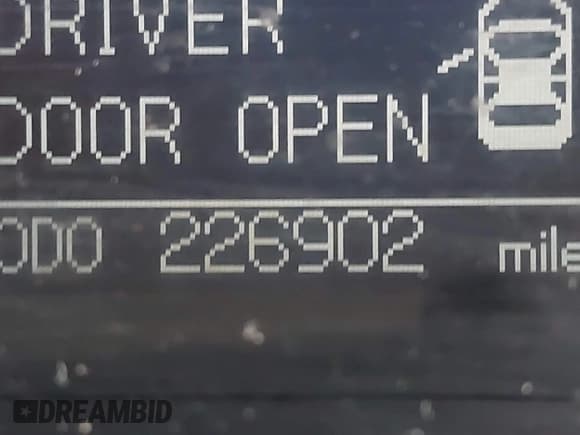 ✅ 2008 Toyota Camry LE • VIN: 4T1BK46K68U566294 • Lot: 42756278. Wystawiony na IAAI z przebiegiem 226 902 mil. Bezpłatny archiwum sprzedaży aukcyjnych z USA i szczegółowy raport historii pojazdu na DreamBid. Zdjęcie 7.