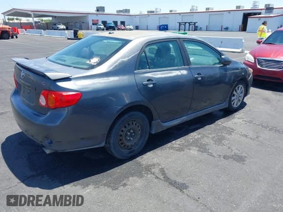 ✅ 2010 Toyota Corolla • VIN: 1NXBU4EE1AZ381517 • Lot: 42304545. Listed on IAAI with 367,167 mi. Free auction sales archive from the USA and detailed vehicle history report at DreamBid. Image 4.