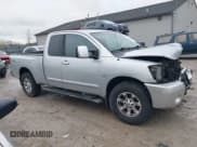 ✅ 2004 Nissan Titan SE • VIN: 1N6AA06B34N529961 • Lot: 41941196. Wystawiony na IAAI z przebiegiem 239 039 mil. Bezpłatny archiwum sprzedaży aukcyjnych z USA i szczegółowy raport historii pojazdu na DreamBid. Zdjęcie 13.