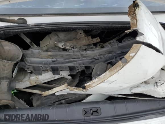 2012 Chevrolet Malibu 2LT z VIN 1G1ZD5E05CF383249, wystawiony jako Copart lot #68047944 z przebiegiem 139 234 mil mil oraz Czysty tytuł • Clean title. Historia ofert i sprzedaży dostępna na DreamBid. Obrazek 12.