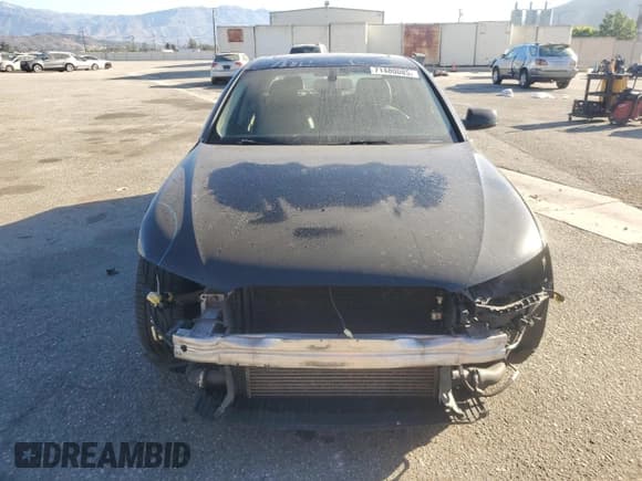 ✅ 2016 Audi A4 Premium • VIN: WAUAFAFL3GN004127 • Lot: 71480085. Listed on Copart with 115,620 mi. Free auction sales archive from the USA and detailed vehicle history report at DreamBid. Image 5.