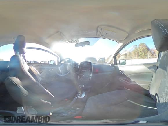 ✅ 2015 Nissan Note S • VIN: 3N1CE2CP0FL371192 • Lot: 92836165. Listed on Copart with 139,676 mi. Free auction sales archive from the USA and detailed vehicle history report at DreamBid. Image 15.