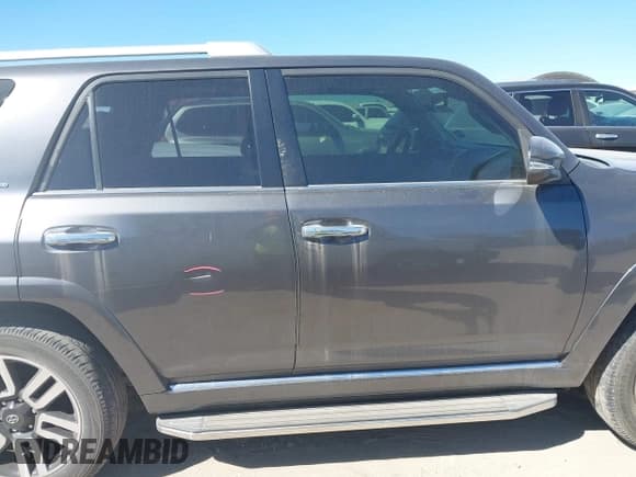 ✅ 2021 Toyota 4Runner Limited • VIN: JTEKU5JR3M5921446 • Лот: 43570290. Опубликован ранее на IAAI с пробегом 85 389 миль. Бесплатный доступ к архиву аукционных продаж из США и подробный отчёт об истории автомобиля на DreamBid. Изображение 13.