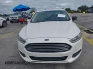 ✅ 2015 Ford Fusion SE • VIN: 1FA6P0HD9F5116439 • Lot: 43479817. Wystawiony na IAAI z przebiegiem 119 752 mil. Bezpłatny archiwum sprzedaży aukcyjnych z USA i szczegółowy raport historii pojazdu na DreamBid. Zdjęcie 12.