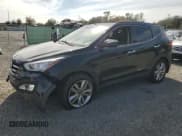 ✅ 2015 Hyundai Santa Fe • VIN: 5XYZW4LA0FG261682 • Лот: 39040654. Опубликован ранее на Copart с пробегом 59 175 миль. Бесплатный доступ к архиву аукционных продаж из США и подробный отчёт об истории автомобиля на DreamBid. Изображение 1.