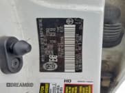 ✅ 2017 Toyota Corolla LE • VIN: 2T1BURHE1HC883996 • Lot: 93923485. Wystawiony na Copart z przebiegiem 212 001 mil. Bezpłatny archiwum sprzedaży aukcyjnych z USA i szczegółowy raport historii pojazdu na DreamBid. Zdjęcie 12.