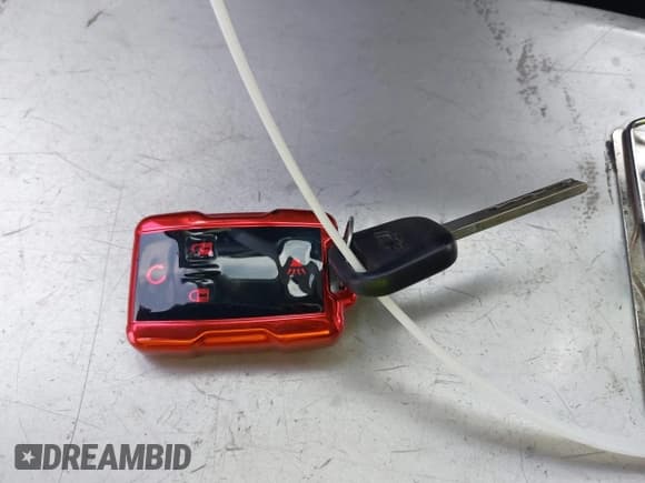 ✅ 2015 Chevrolet Silverado 1500 LT • VIN: 3GCPCREC5FG276188 • Лот: 43369544. Опубликован ранее на IAAI с пробегом 111 676 миль. Бесплатный доступ к архиву аукционных продаж из США и подробный отчёт об истории автомобиля на DreamBid. Изображение 11.