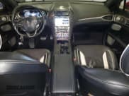 ✅ 2017 Lincoln MKZ Reserve • VIN: 3LN6L5FC8HR635040 • Lot: 69657415. Wystawiony na Copart z przebiegiem 115 547 mil. Bezpłatny archiwum sprzedaży aukcyjnych z USA i szczegółowy raport historii pojazdu na DreamBid. Zdjęcie 8.