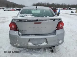 ✅ 2014 Dodge Avenger SE • VIN: 1C3CDZAB6EN130269 • Lot: 41590835. Wystawiony na Copart z przebiegiem 113 999 mil. Bezpłatny archiwum sprzedaży aukcyjnych z USA i szczegółowy raport historii pojazdu na DreamBid. Zdjęcie 6.