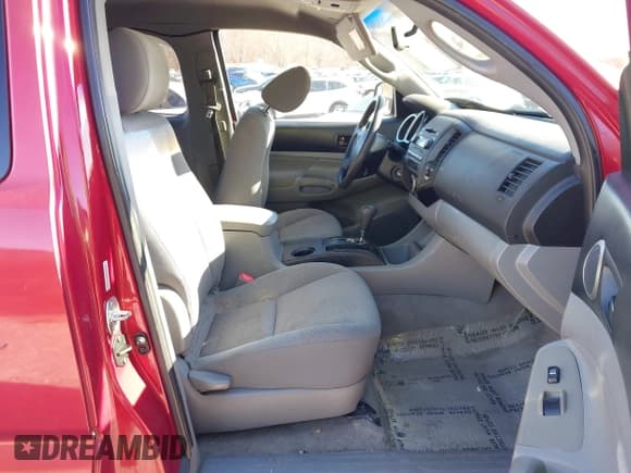 ✅ 2008 Toyota Tacoma • VIN: 5TEUU42N58Z556614 • Lot: 43622622. Listed on IAAI with Not provided. Free auction sales archive from the USA and detailed vehicle history report at DreamBid. Image 5.