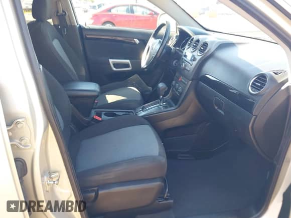2015 Chevrolet Captiva Sport LS with VIN 3GNAL2EK6FS516292, listed as a IAAI auction lot 42795711 with 146,245 mi miles and . Bid and sale history available at DreamBid. Image 5.
