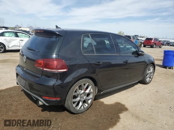 ✅ 2013 Volkswagen Golf GTI Wolfsburg Edition • VIN: WVWHV7AJXDW128608 • Lot: 51327895. Wystawiony na Copart z przebiegiem 137 962 mil. Bezpłatny archiwum sprzedaży aukcyjnych z USA i szczegółowy raport historii pojazdu na DreamBid. Zdjęcie 3.