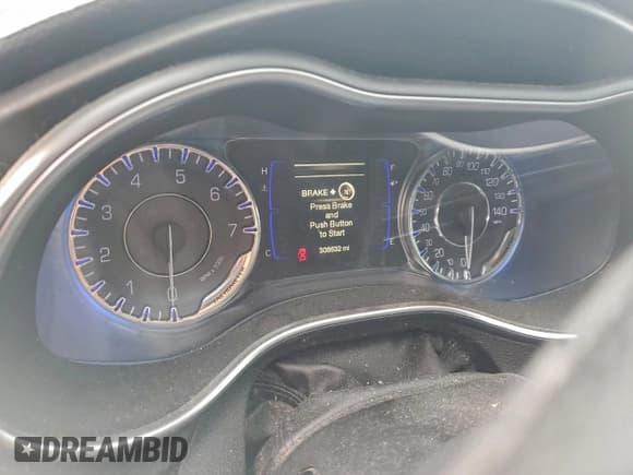 ✅ 2015 Chrysler 200 Limited • VIN: 1C3CCCABXFN599611 • Lot: 90377655. Listed on Copart with 306,632 mi. Free auction sales archive from the USA and detailed vehicle history report at DreamBid. Image 9.