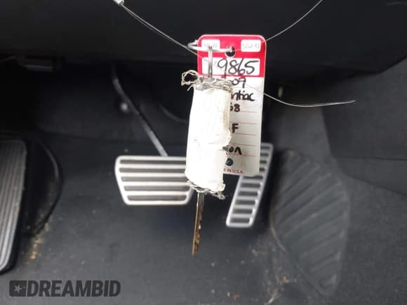 ✅ 2009 Pontiac G8 GT • VIN: 6G2EC57Y49L206687 • Лот: 43306196. Опубликован ранее на IAAI с пробегом 155 711 миль. Бесплатный доступ к архиву аукционных продаж из США и подробный отчёт об истории автомобиля на DreamBid. Изображение 11.