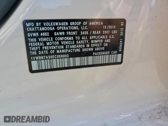 ✅ 2014 Volkswagen Passat SE • VIN: 1VWBN7A30EC058902 • Lot: 95322875. Listed on Copart with 70,409 mi. Free auction sales archive from the USA and detailed vehicle history report at DreamBid. Image 12.