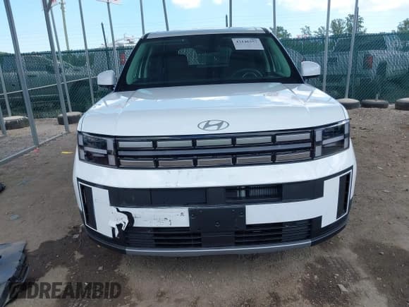 ✅ 2025 Hyundai Santa Fe SE • VIN: 5NMP1DGL7SH108525 • Lot: 43146257. Listed on IAAI with 4,543 mi. Free auction sales archive from the USA and detailed vehicle history report at DreamBid. Image 12.