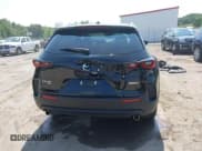 ✅ 2023 Mazda CX-50 S Premium Plus • VIN: 7MMVABEM9PN116501 • Lot: 42371466. Wystawiony na IAAI z przebiegiem 45 675 mil. Bezpłatny archiwum sprzedaży aukcyjnych z USA i szczegółowy raport historii pojazdu na DreamBid. Zdjęcie 17.