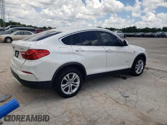 ✅ 2015 BMW X4 xDrive28i • VIN: 5UXXW3C57F0M88215 • Lot: 62342155. Listed on Copart with 178,621 mi. Free auction sales archive from the USA and detailed vehicle history report at DreamBid. Image 3.
