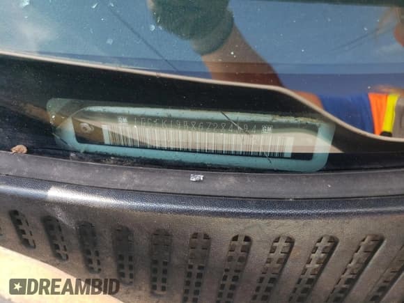 ✅ 2006 Chevrolet Silverado 1500 LT2 • VIN: 1GCEK19B86Z284394 • Лот: 53501605. Опубликован ранее на Copart с пробегом 183 600 миль. Бесплатный доступ к архиву аукционных продаж из США и подробный отчёт об истории автомобиля на DreamBid. Изображение 12.