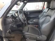 ✅ 2018 MINI Convertible Cooper S • VIN: WMWWG9C59J3E38968 • Лот: 60402035. Опубликован ранее на Copart с пробегом 31 075 миль. Бесплатный доступ к архиву аукционных продаж из США и подробный отчёт об истории автомобиля на DreamBid. Изображение 7.