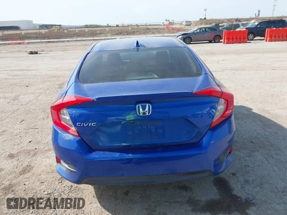 ✅ 2017 Honda Civic EX-L • VIN: 19XFC1F78HE013884 • Lot: 42019953. Listed on IAAI with 50,132 mi. Free auction sales archive from the USA and detailed vehicle history report at DreamBid. Image 16.