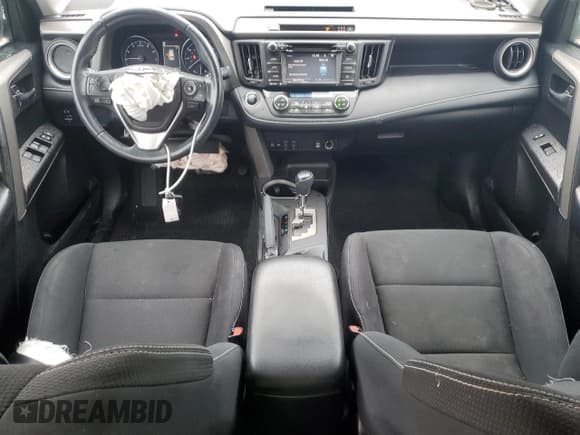 ✅ 2018 Toyota RAV4 XLE • VIN: 2T3RFREV9JW822792 • Лот: 82359545. Опубликован ранее на Copart с пробегом 79 398 миль. Бесплатный доступ к архиву аукционных продаж из США и подробный отчёт об истории автомобиля на DreamBid. Изображение 8.