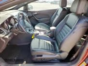 ✅ 2018 Buick Cascada Premium • VIN: W04WH3N50JG064910 • Лот: 59786305. Опубликован ранее на Copart с пробегом 45 055 миль. Бесплатный доступ к архиву аукционных продаж из США и подробный отчёт об истории автомобиля на DreamBid. Изображение 7.