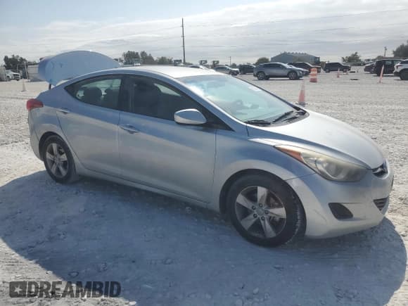 ✅ 2013 Hyundai Elantra GLS • VIN: 5NPDH4AE7DH321649 • Lot: 87083165. Listed on Copart with 136,031 mi. Free auction sales archive from the USA and detailed vehicle history report at DreamBid. Image 4.
