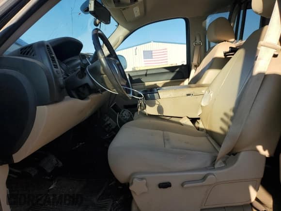 ✅ 2011 Chevrolet Silverado 1500 LT • VIN: 3GCPKSE36BG262627 • Лот: 86503265. Опубликован ранее на Copart с пробегом 172 652 миль. Бесплатный доступ к архиву аукционных продаж из США и подробный отчёт об истории автомобиля на DreamBid. Изображение 7.