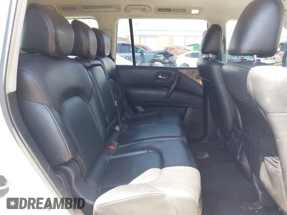 ✅ 2018 Nissan Armada SL • VIN: JN8AY2ND1JX002972 • Lot: 42498296. Wystawiony na IAAI z przebiegiem 141 587 mil. Bezpłatny archiwum sprzedaży aukcyjnych z USA i szczegółowy raport historii pojazdu na DreamBid. Zdjęcie 8.