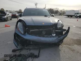 ✅ 2020 Porsche Cayenne Turbo • VIN: WP1AF2AY8LDA39210 • Lot: 93776945. Wystawiony na Copart z przebiegiem 57 284 mil. Bezpłatny archiwum sprzedaży aukcyjnych z USA i szczegółowy raport historii pojazdu na DreamBid. Zdjęcie 5.