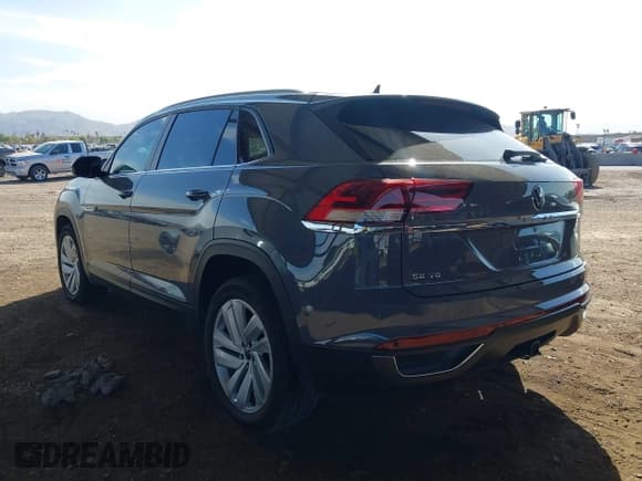 ✅ 2020 Volkswagen Atlas SE • VIN: 1V2YE2CA5LC213838 • Лот: 41294557. Опубликован ранее на IAAI с пробегом 60 844 миль. Бесплатный доступ к архиву аукционных продаж из США и подробный отчёт об истории автомобиля на DreamBid. Изображение 3.