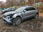 ✅ 2024 Cadillac XT4 FWD Premium Luxury • VIN: 1GYFZCR41RF214779 • Lot: 94327855. Wystawiony na Copart z przebiegiem 36 377 mil. Bezpłatny archiwum sprzedaży aukcyjnych z USA i szczegółowy raport historii pojazdu na DreamBid. Zdjęcie 1.