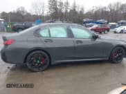 ✅ 2025 BMW 3 Series 330i xDrive • VIN: 3MW89CW03S8F10916 • Lot: 41796919. Wystawiony na IAAI z przebiegiem 1 497 mil. Bezpłatny archiwum sprzedaży aukcyjnych z USA i szczegółowy raport historii pojazdu na DreamBid. Zdjęcie 13.